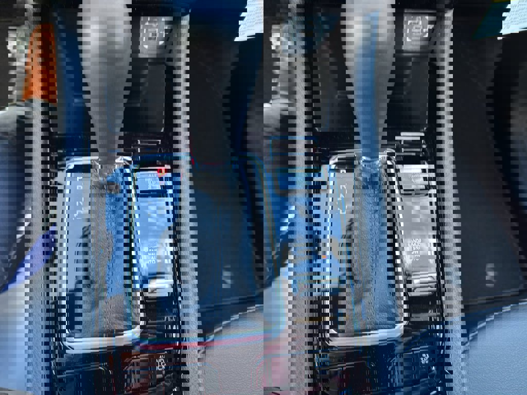 New 2026 Jeep Compass Latitude image 16