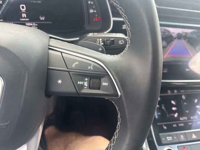 Used 2025 Audi Q7 3.0T Premium Plus AWD/4WD image 29