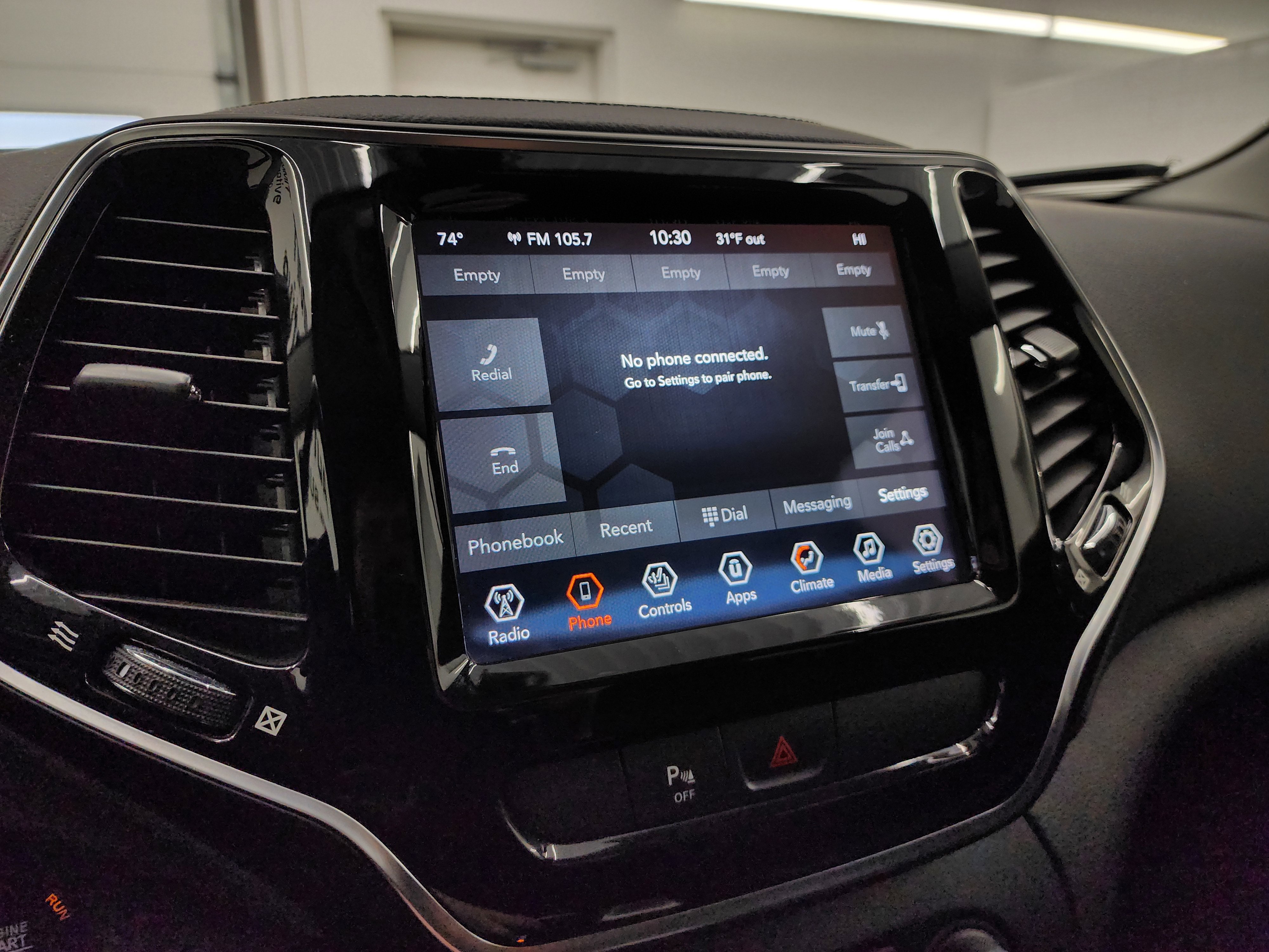 Used 2020 Jeep Cherokee Limited image 44