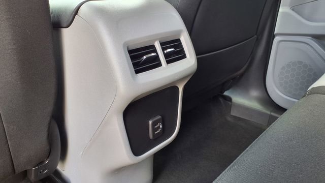 Used 2023 GMC Terrain SLE FWD image 19