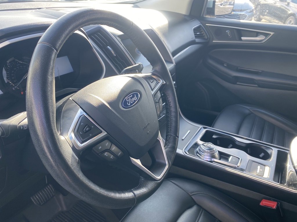 Used 2019 Ford Edge SEL w/ Equipment Group 201A image 6
