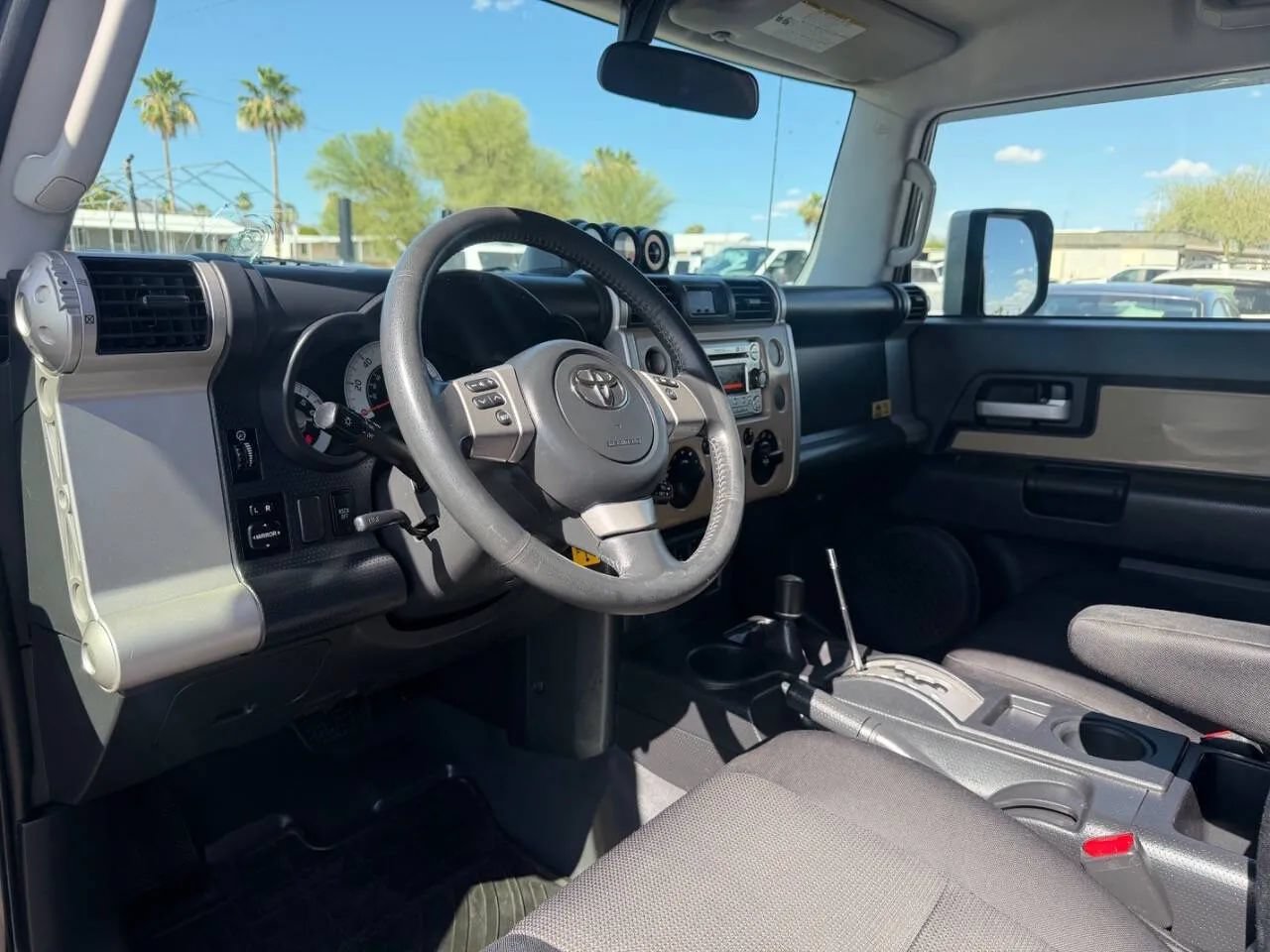 Used 2014 Toyota FJ Cruiser 4WD w/ Upgrade Package image 22