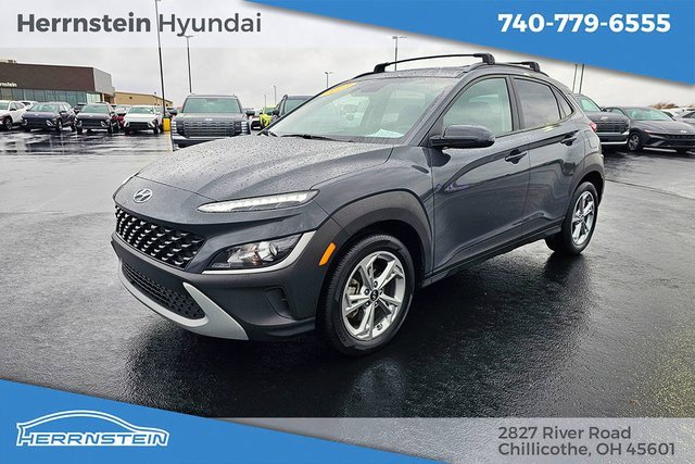 Used 2023 Hyundai Kona SEL image 3