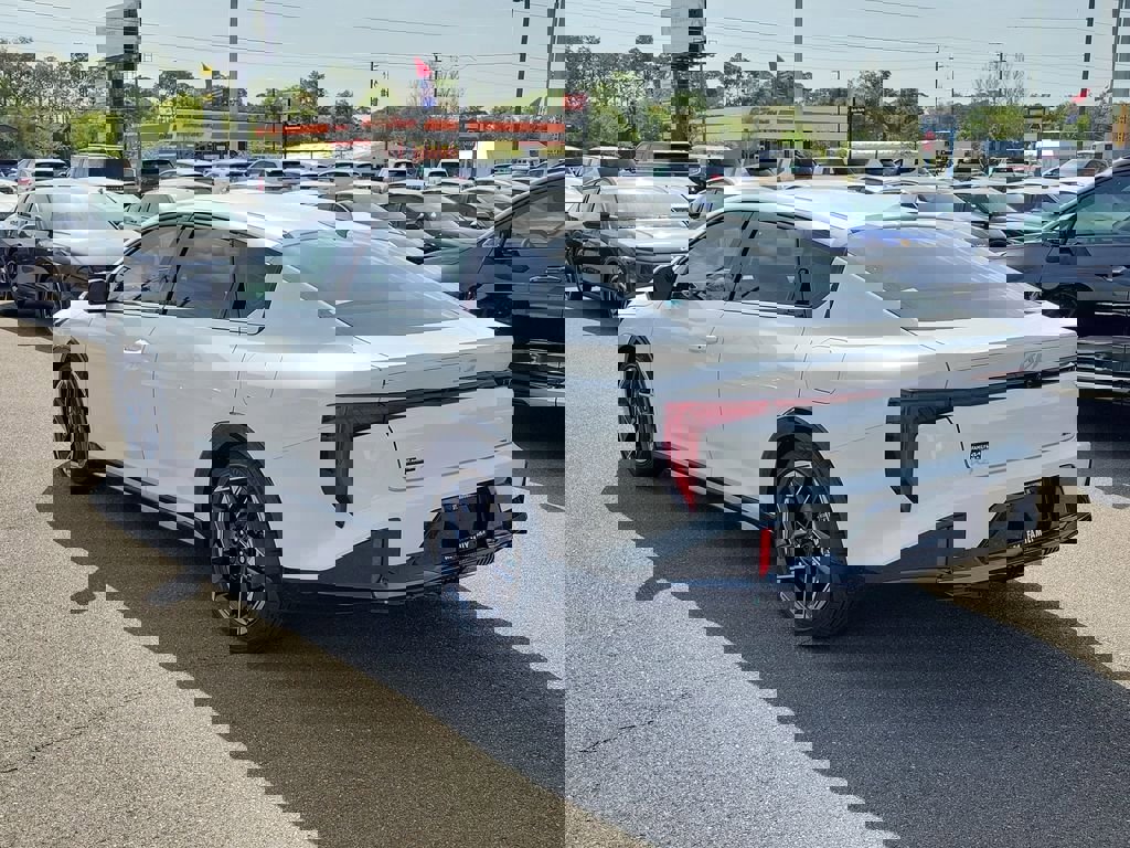 New 2026 Kia K4 GT-Line image 4