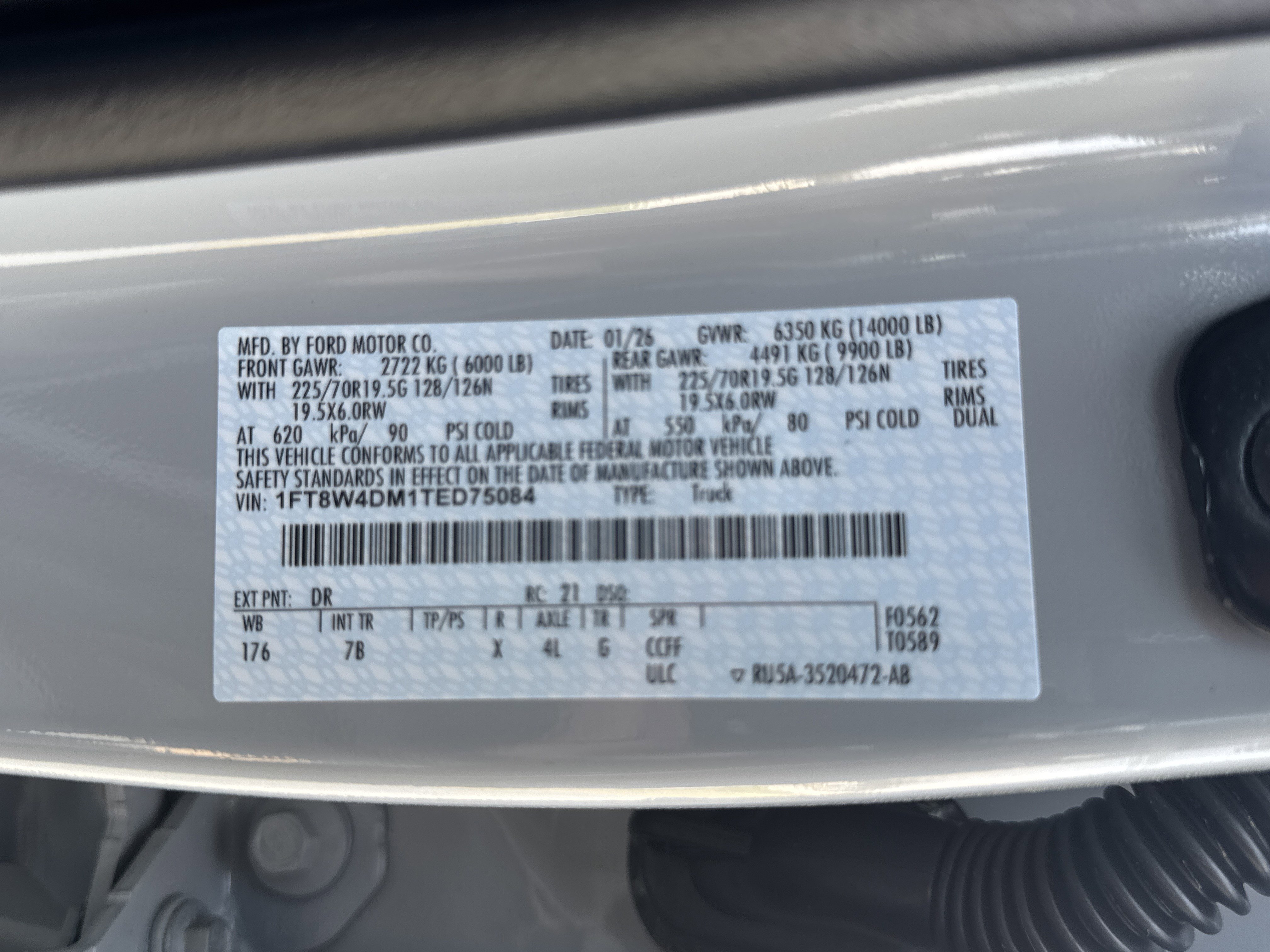New 2026 Ford F450 Platinum image 36