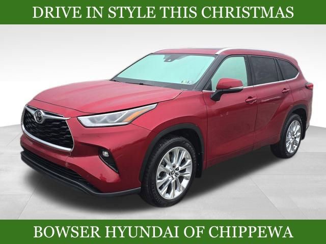 Used 2020 Toyota Highlander Limited image 1