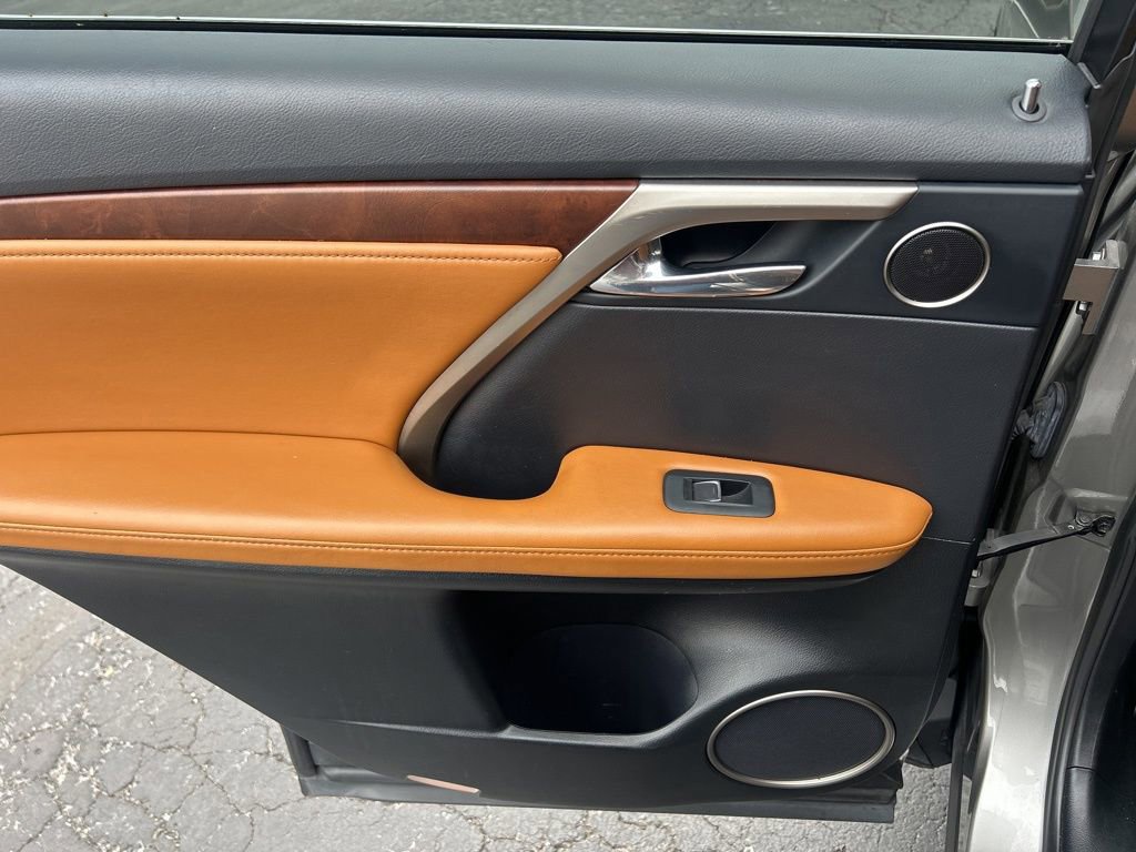 Used 2021 Lexus RX 350L FWD w/ Premium Package image 43