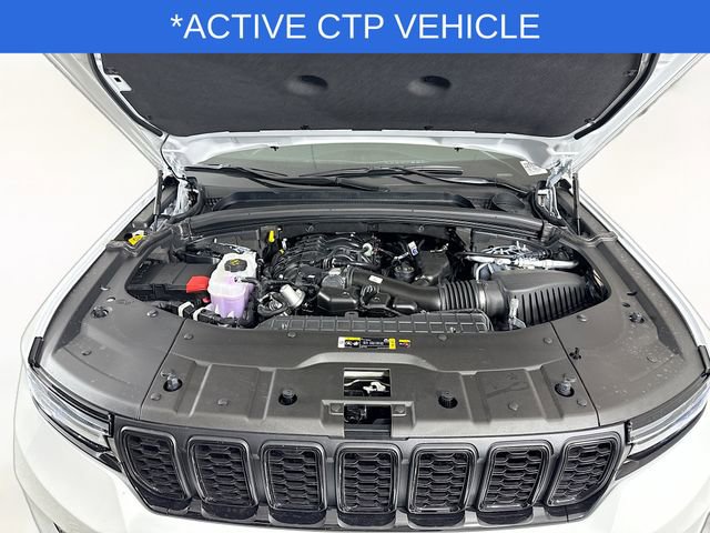 New 2025 Jeep Grand Cherokee Altitude image 30