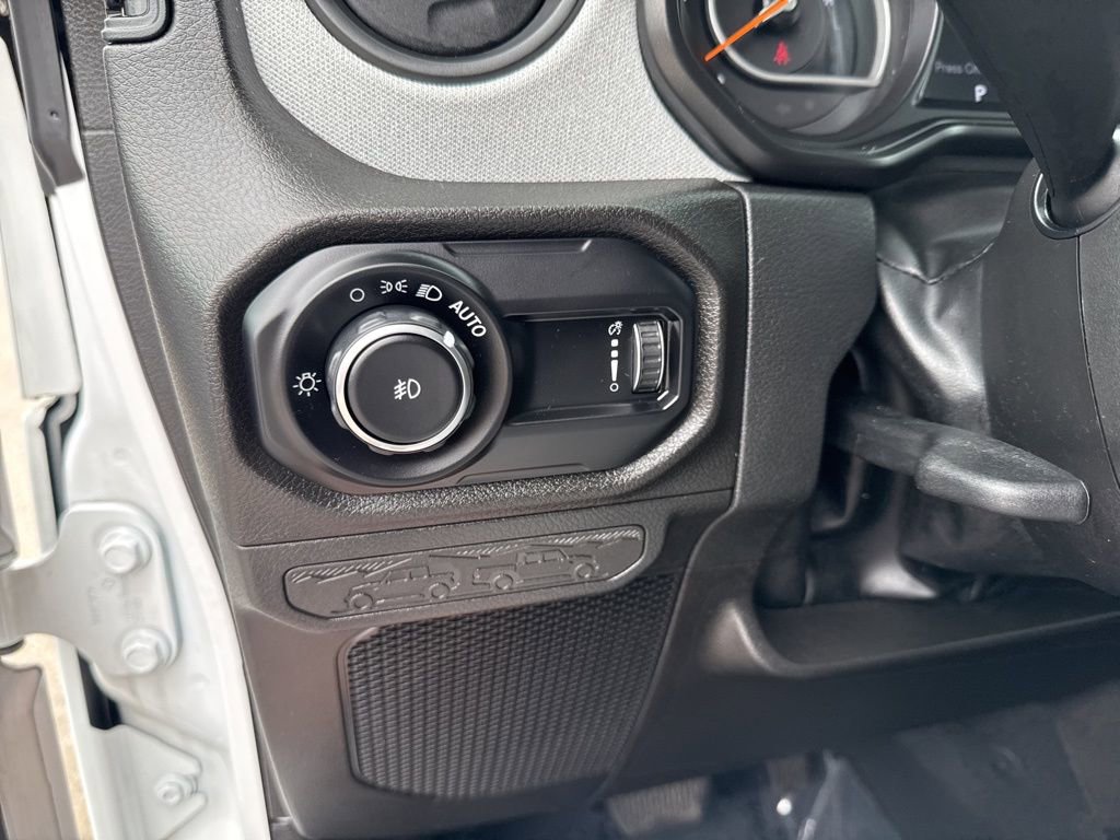 Certified 2024 Jeep Wrangler Sport S AWD/4WD image 17