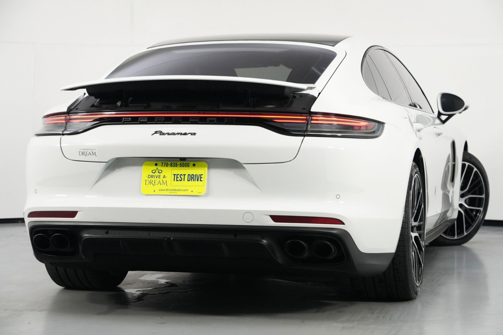 Used 2023 Porsche Panamera Platinum Edition w/ Smoking Package image 5
