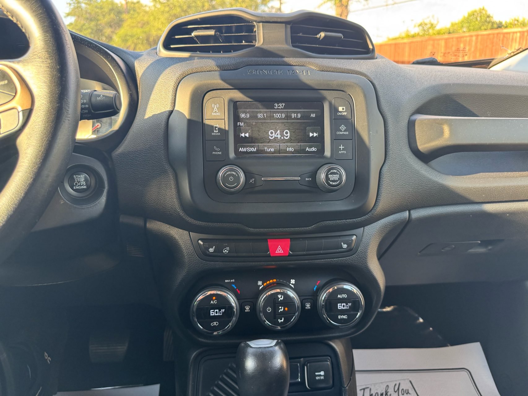 Used 2016 Jeep Renegade Limited FWD image 16