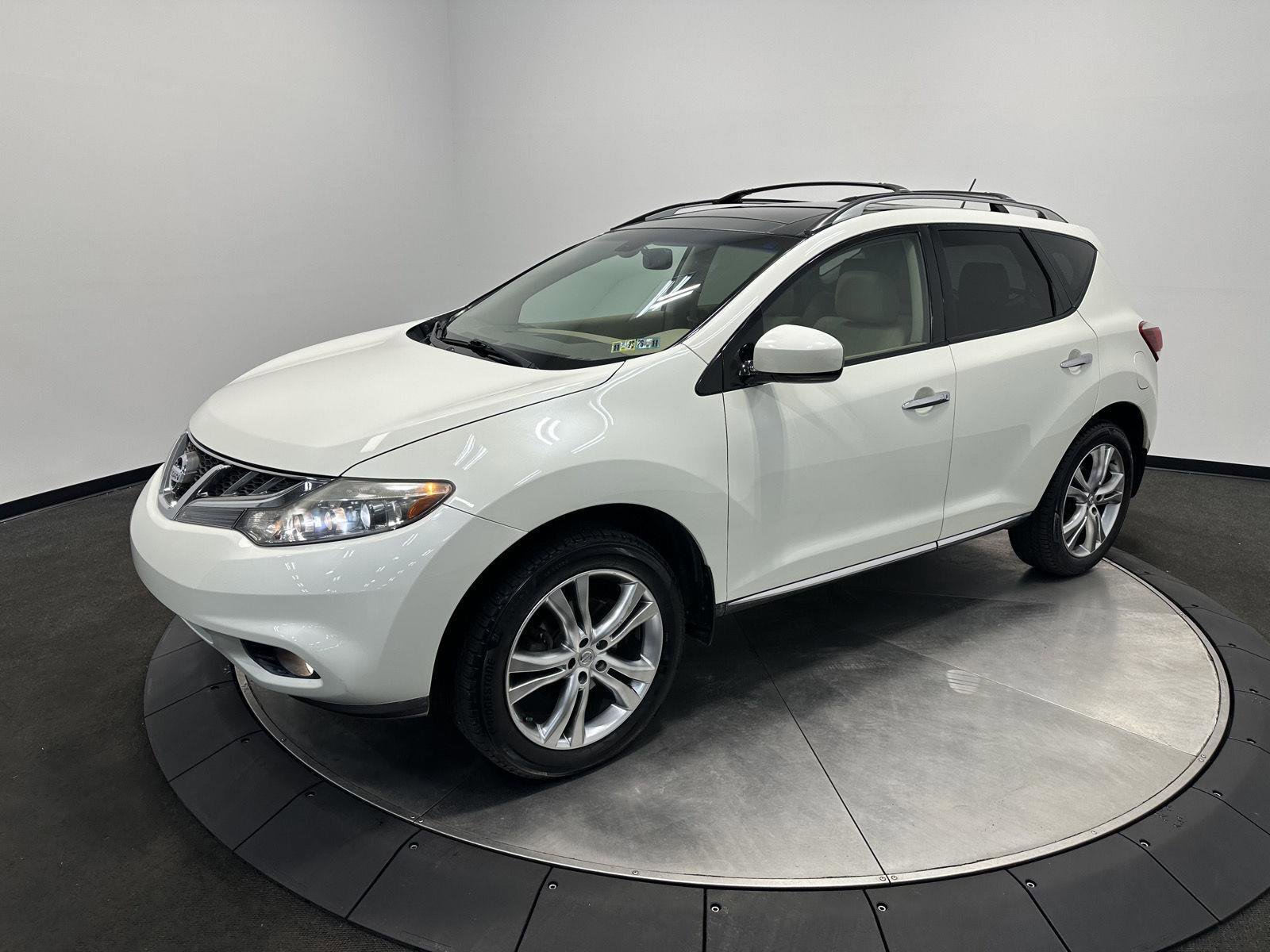Used 2011 Nissan Murano LE w/ Navigation Pkg image 4