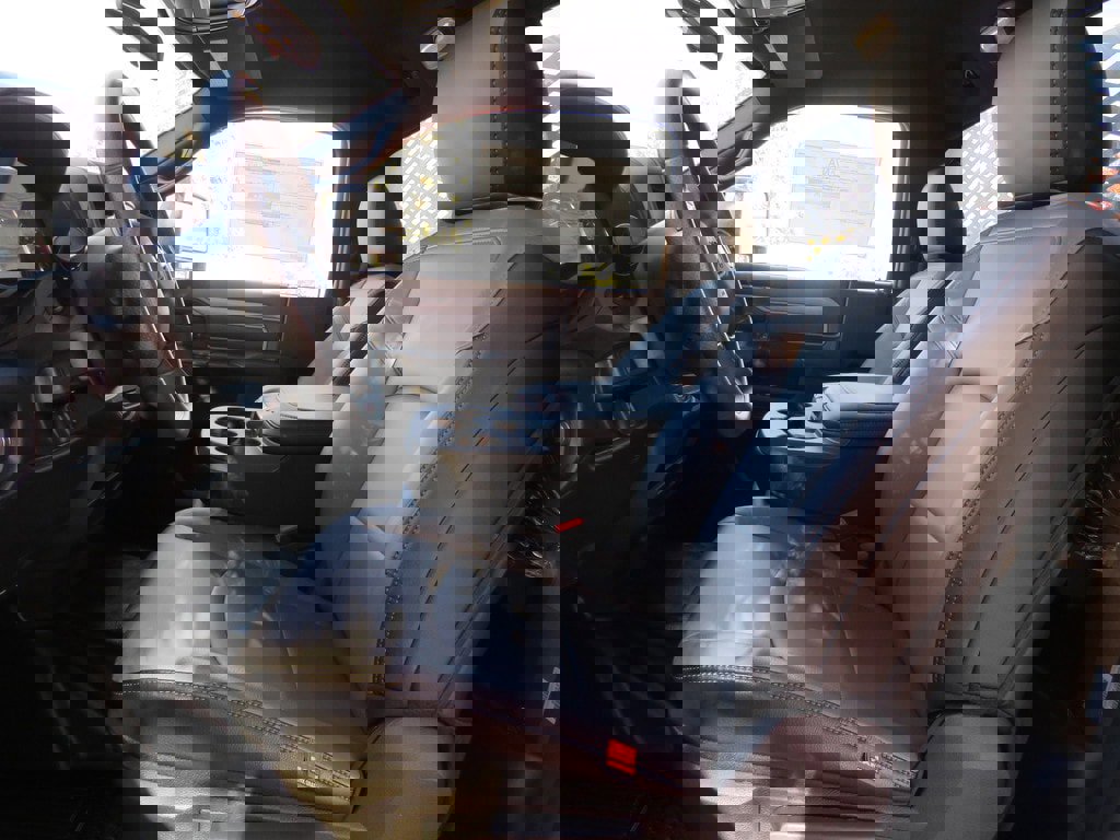 New 2023 RAM 4500 Tradesman image 16