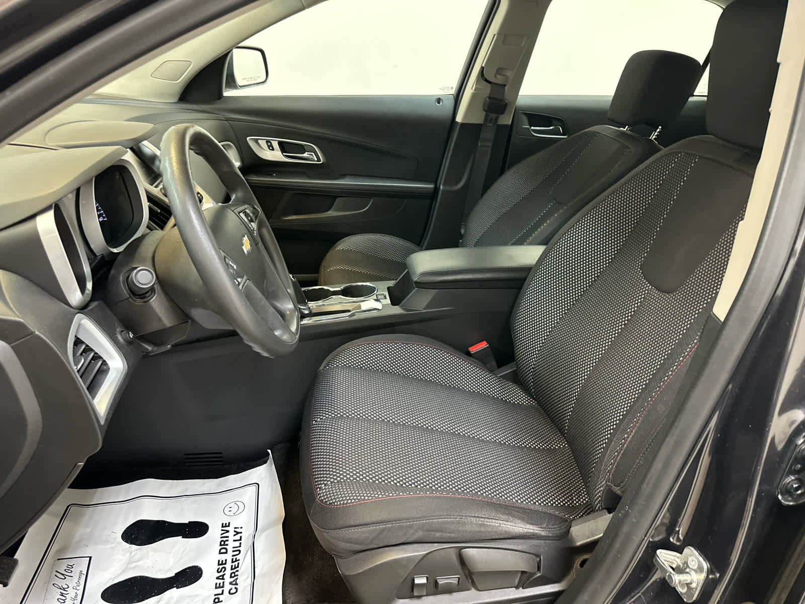 Used 2016 Chevrolet Equinox LS AWD/4WD image 11
