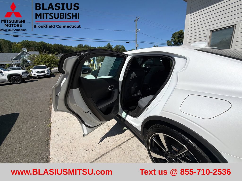 Used 2022 Polestar Polestar 2 w/ Plus Package AWD/4WD image 43