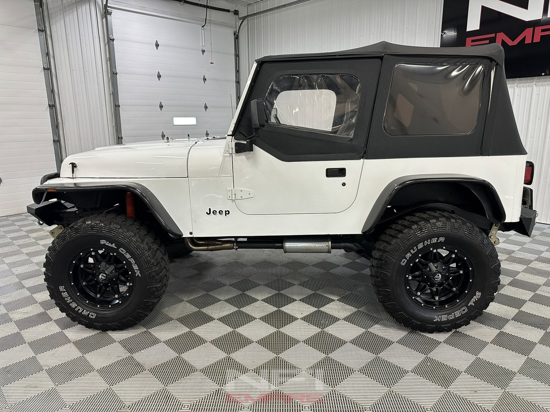 Used 1991 Jeep Wrangler S AWD/4WD image 2