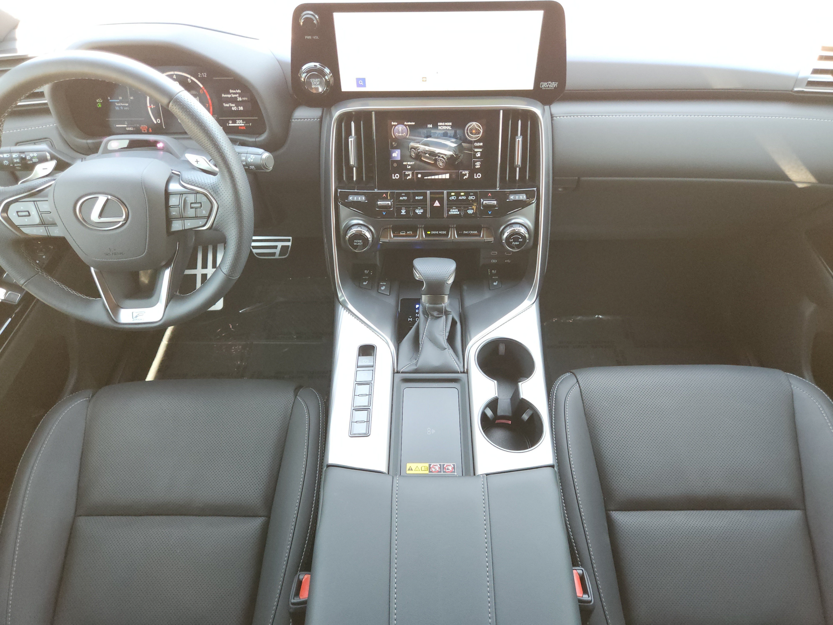 Used 2026 Lexus LX 600 F Sport w/ Accessory Package (Z1) AWD/4WD image 24