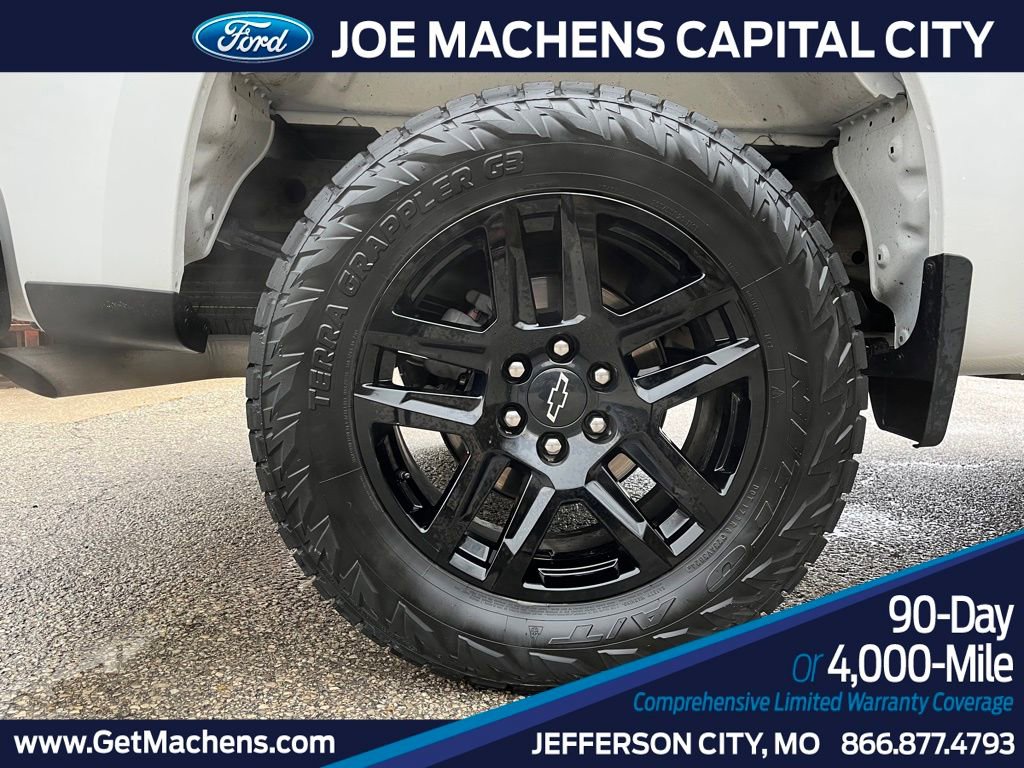 Used 2022 Chevrolet Silverado 1500 Custom image 22