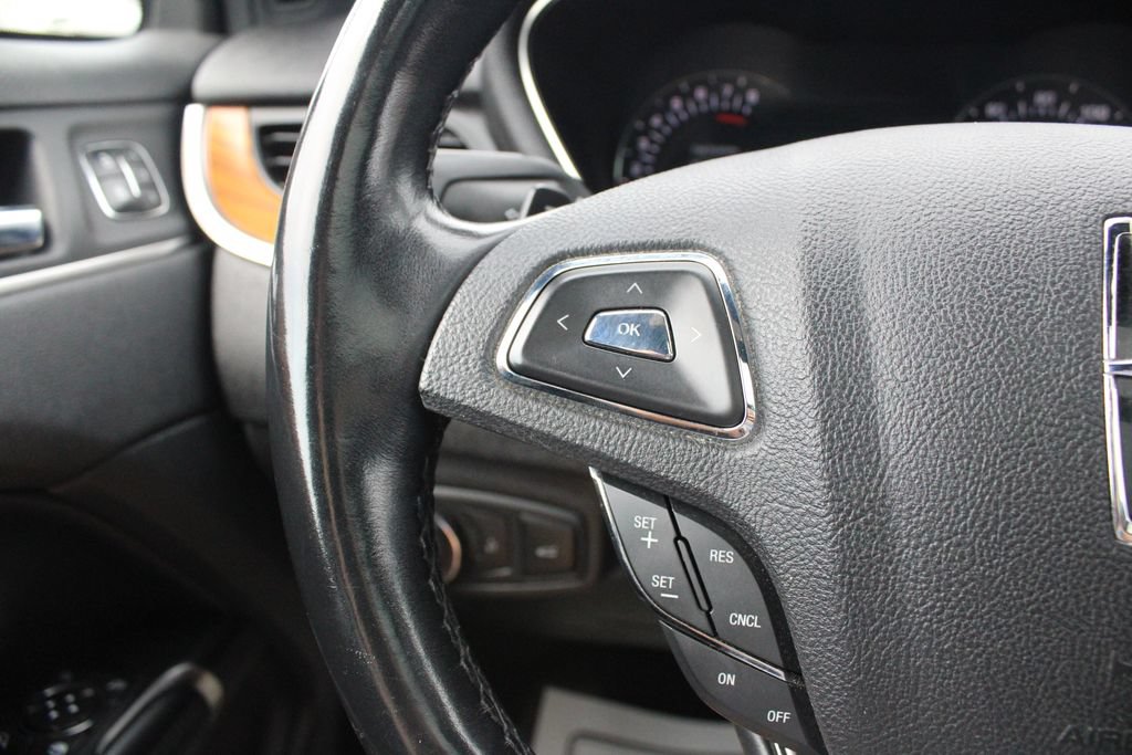 Used 2019 Lincoln MKC Reserve w/ MKC Climate Package AWD/4WD image 13