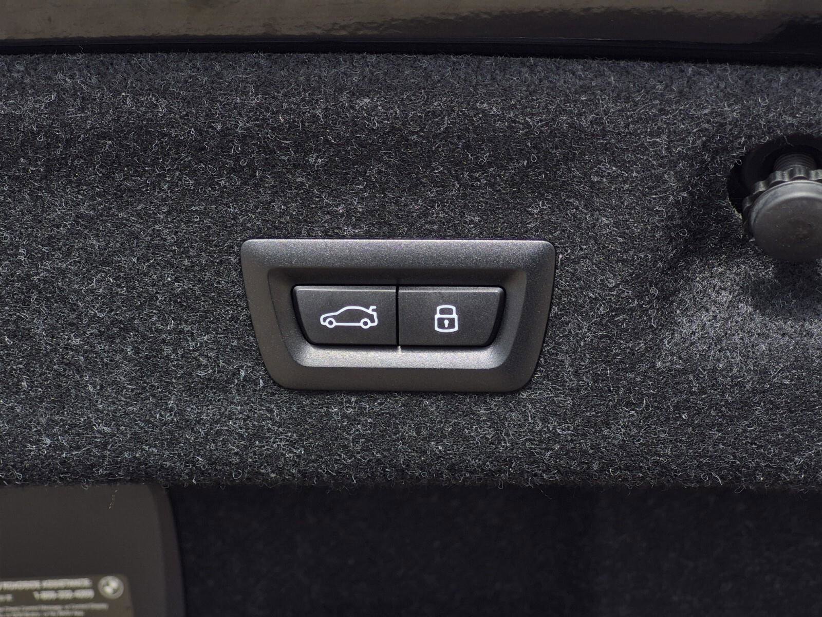 Certified 2025 BMW M4 xDrive Competition w/ M Driver's Package image 9