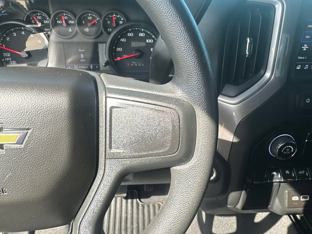 Certified 2022 Chevrolet Silverado 1500 Custom w/ LPO, Dark Essentials Package AWD/4WD image 9