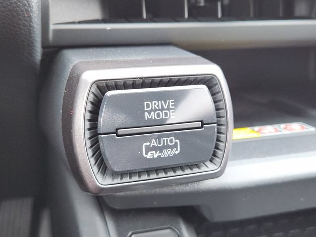 New 2026 Toyota RAV4 XSE w/ Panoramic Sun Roof Package AWD/4WD image 18