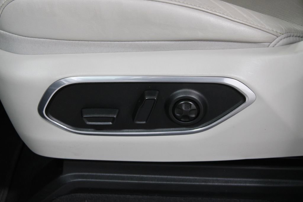 Used 2024 Jeep Wagoneer Series II image 20