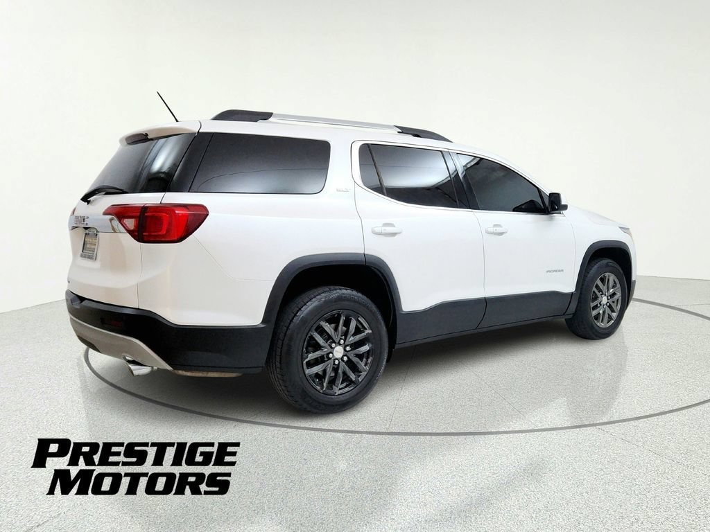Used 2017 GMC Acadia SLT FWD image 8