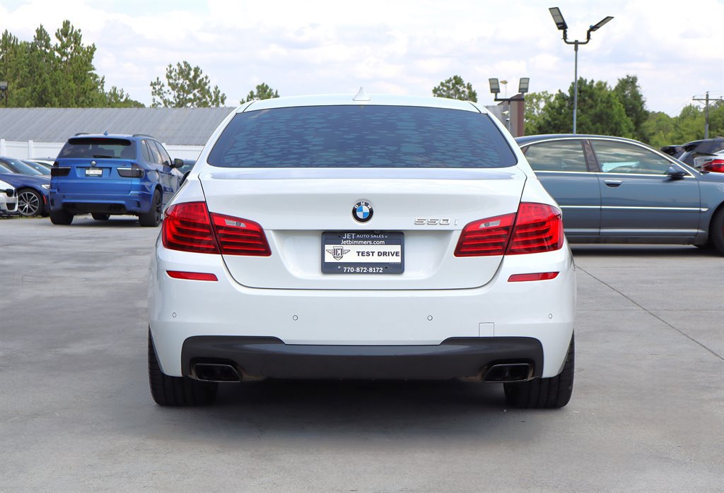 Used 2015 BMW 550i Sedan RWD image 6