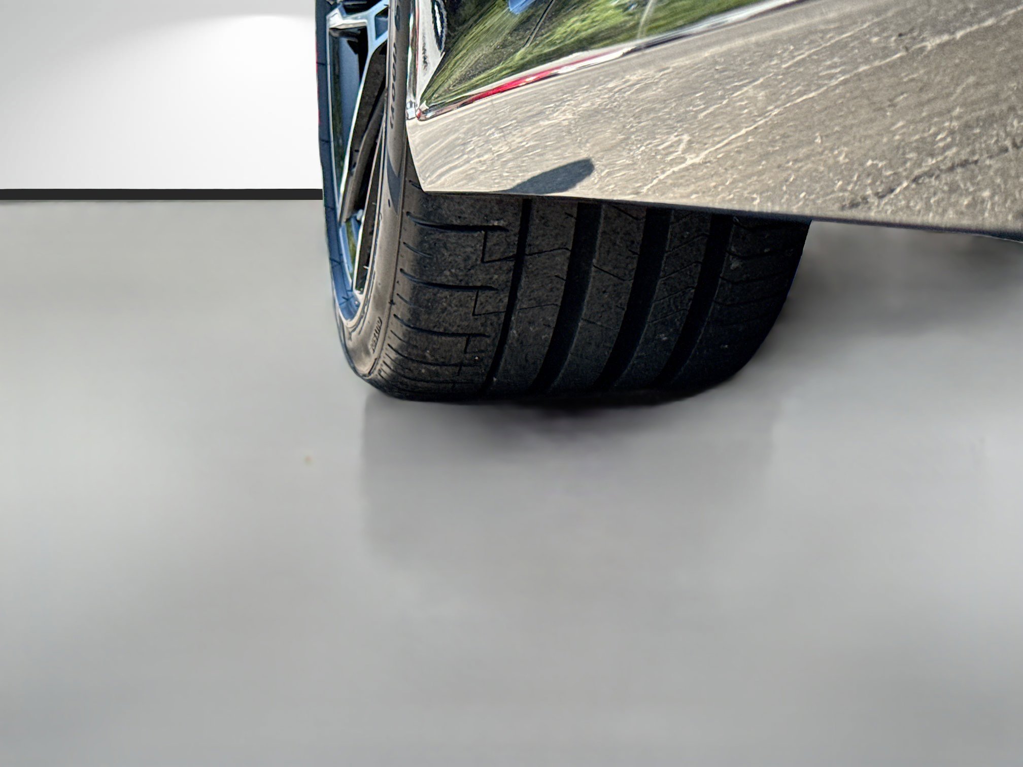 Used 2025 BMW M2 w/ Lighting Package RWD image 41