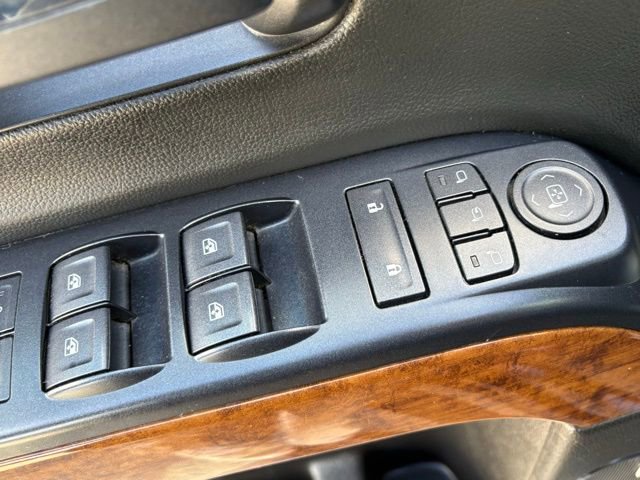 Used 2018 Chevrolet Silverado 3500 High Country w/ Duramax Plus Package image 14