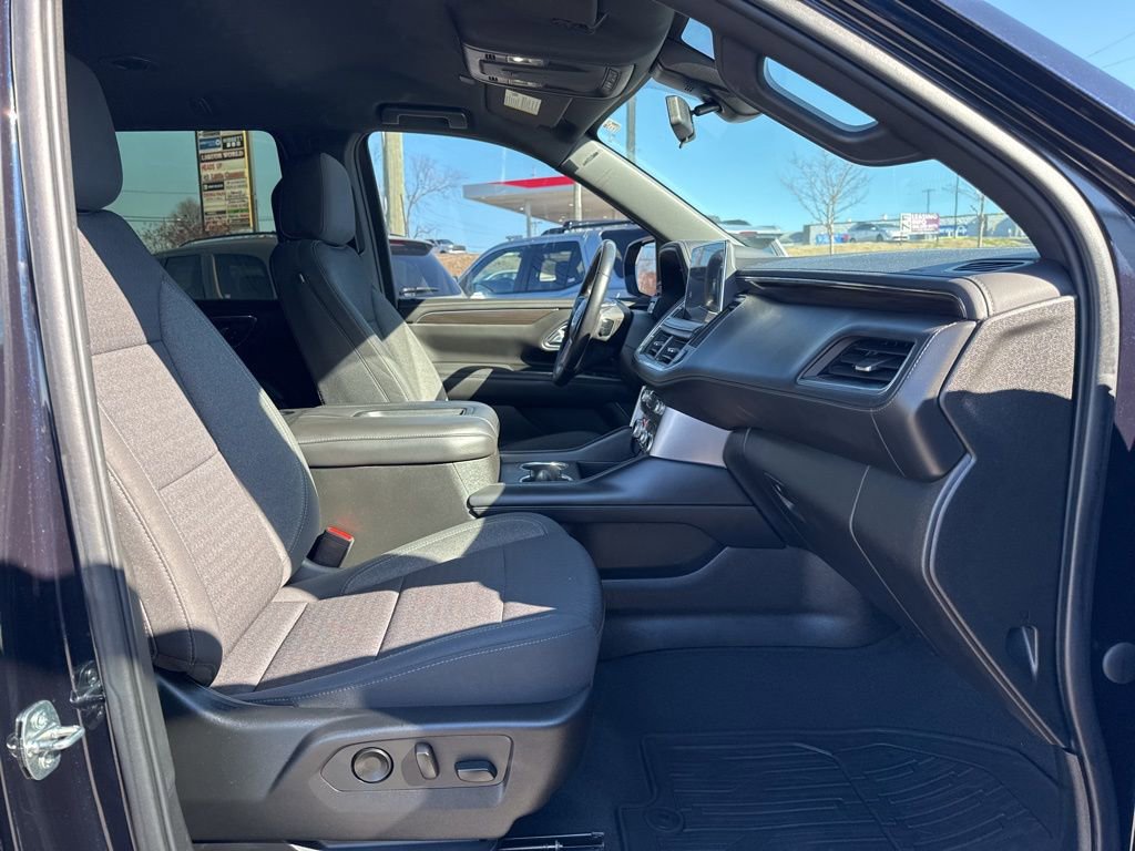 Used 2022 GMC Yukon SLE image 20