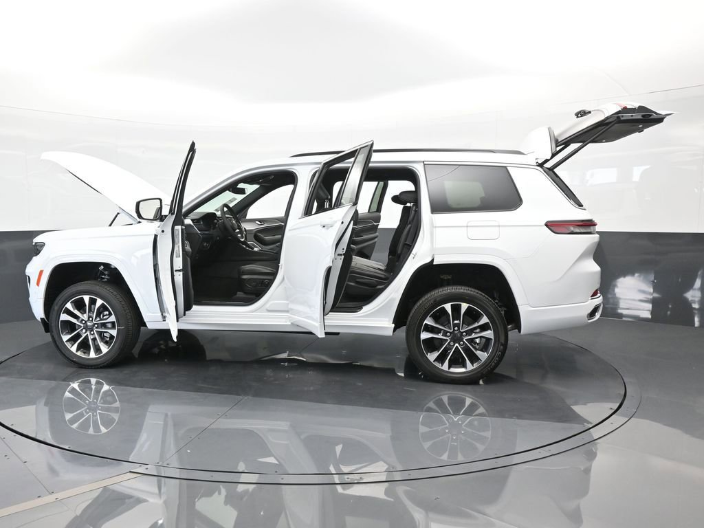 Used 2024 Jeep Grand Cherokee L Overland image 65