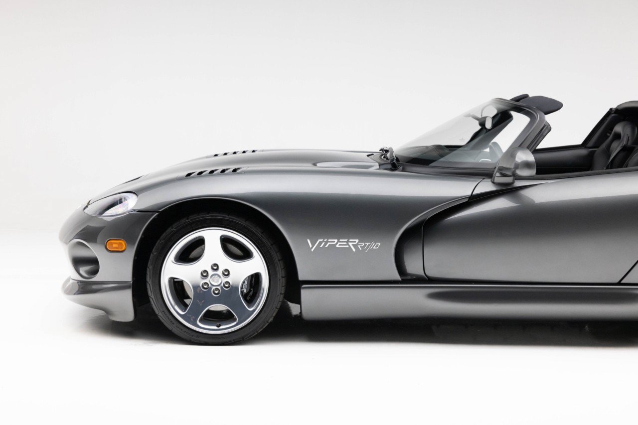 Used 2002 Dodge Viper RT/10 RWD image 38