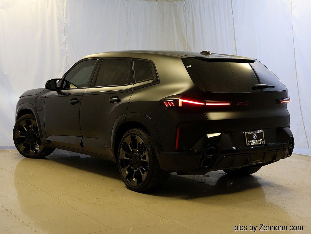 Certified 2024 BMW XM Label Red image 9