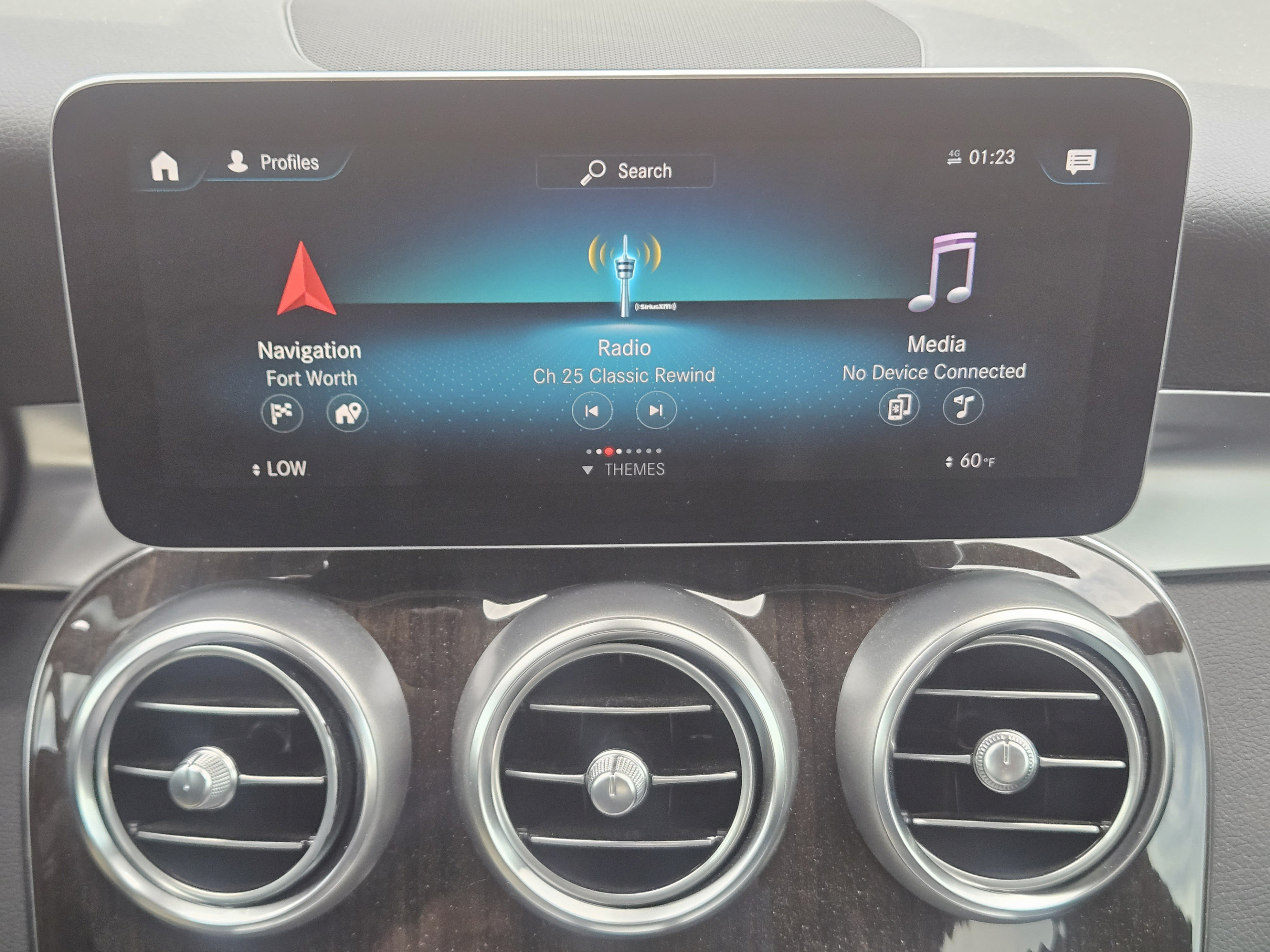 Used 2020 Mercedes-Benz GLC 300 image 9