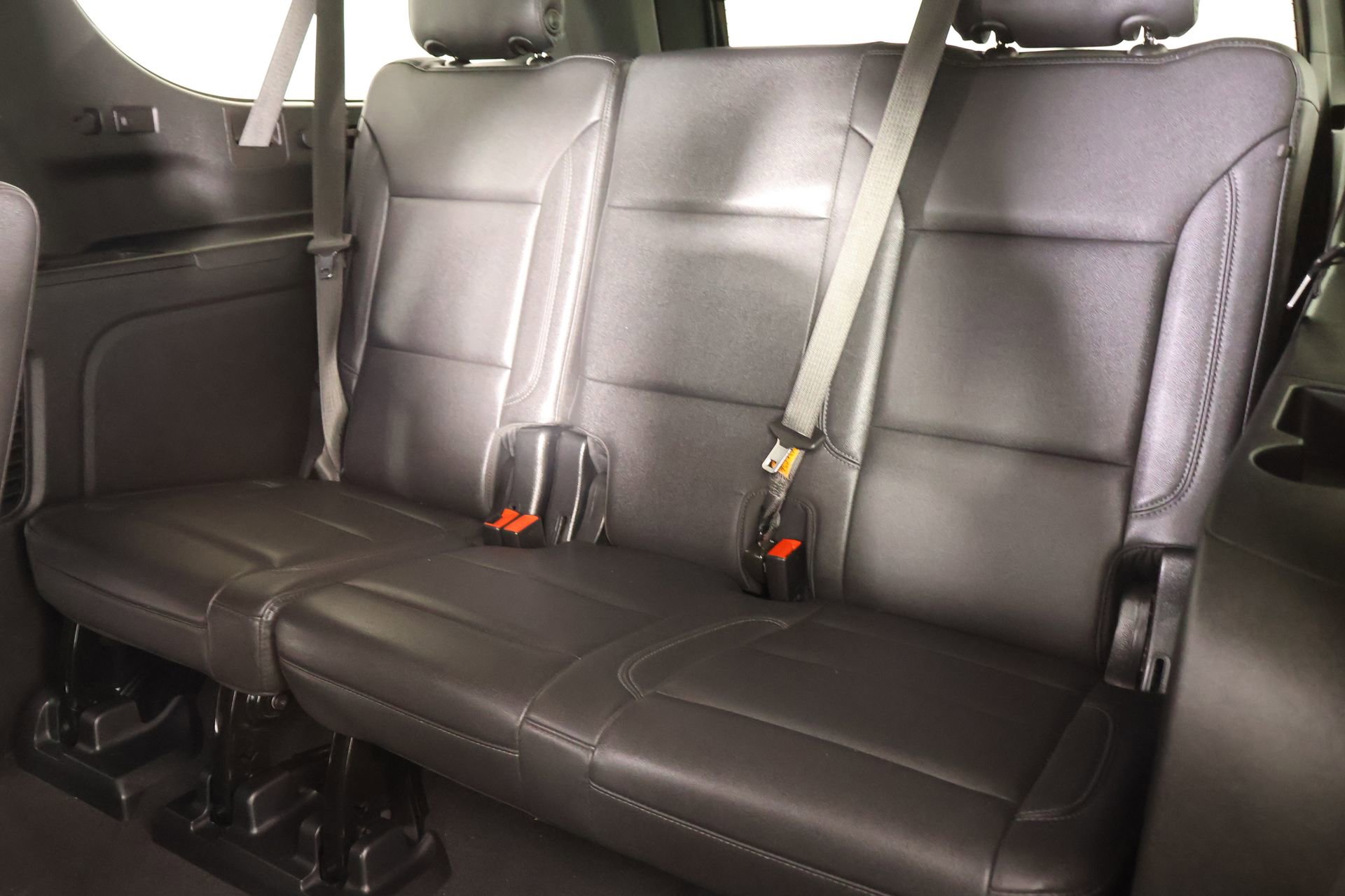 Used 2023 Chevrolet Suburban Z71 w/ Z71 Off-Road Package image 14