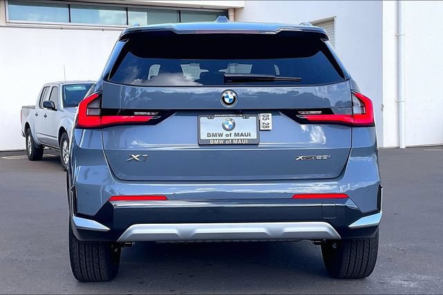 New 2026 BMW X1 xDrive28i w/ Technology Package AWD/4WD image 4
