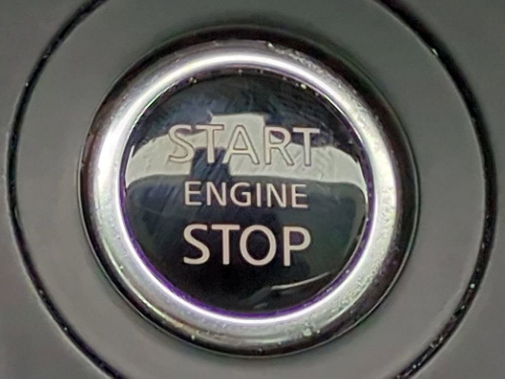 Certified 2022 Nissan Sentra S image 26