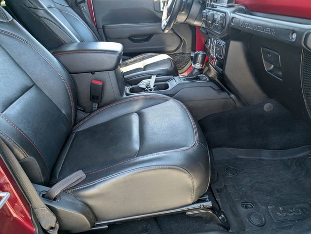 Used 2021 Jeep Wrangler Unlimited Rubicon AWD/4WD image 32