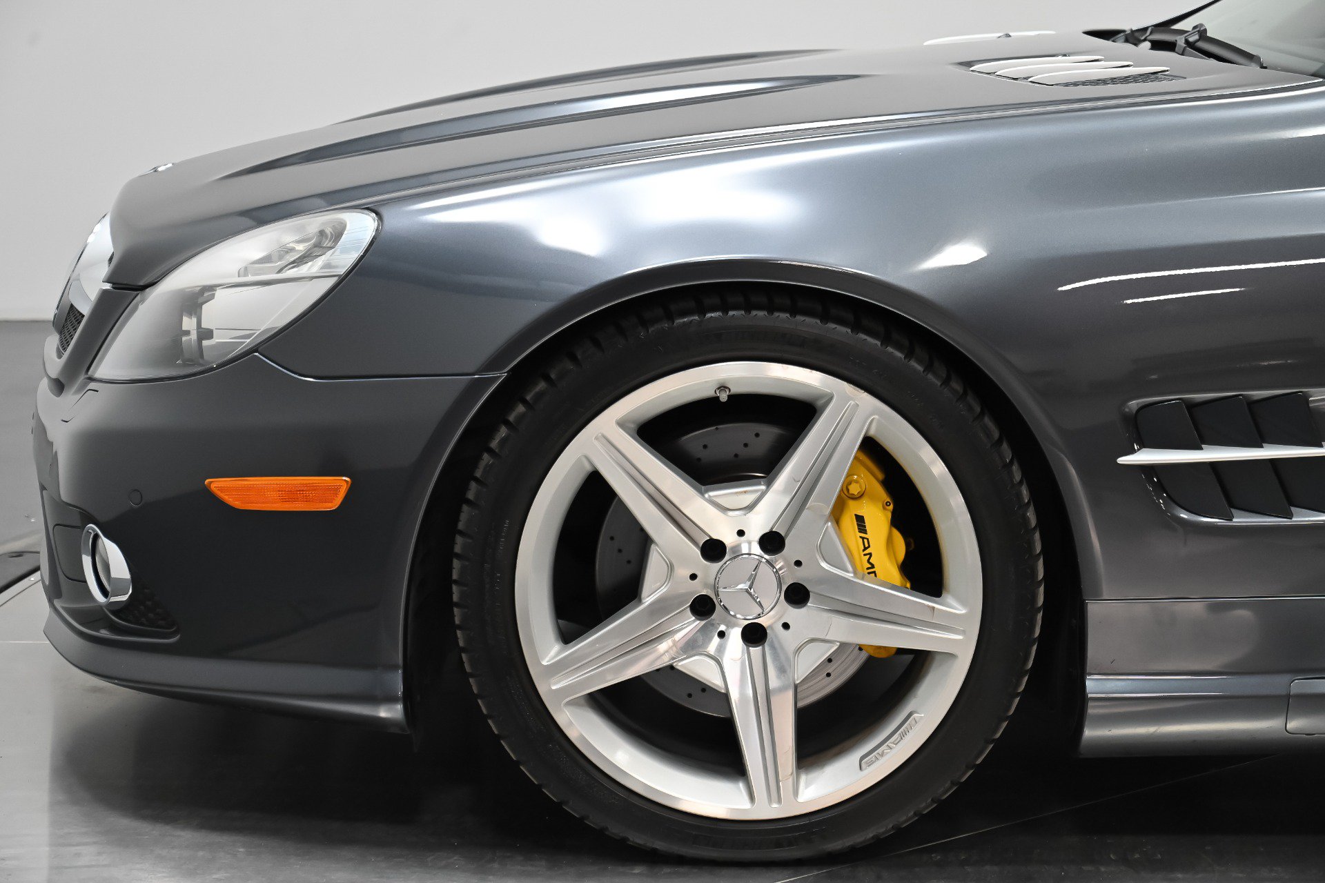 Used 2009 Mercedes-Benz SL 550 image 48