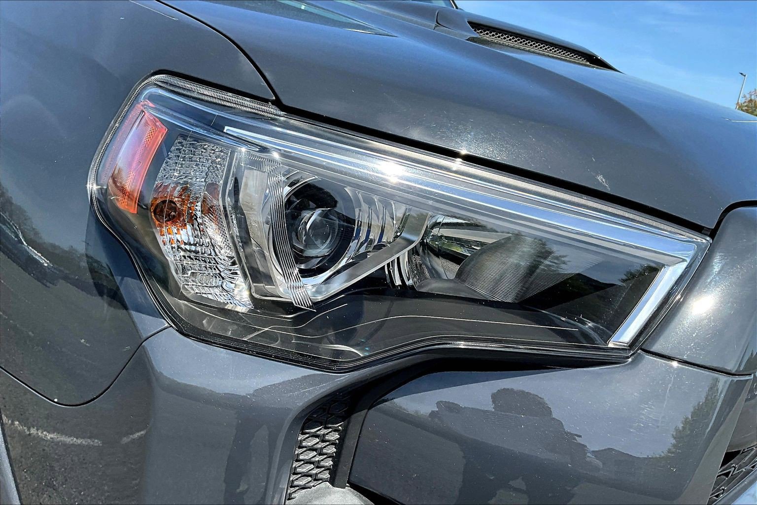 Used 2024 Toyota 4Runner TRD Off-Road Premium image 26