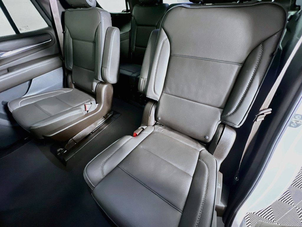 Used 2023 GMC Yukon Denali w/ Denali Reserve Package AWD/4WD image 26