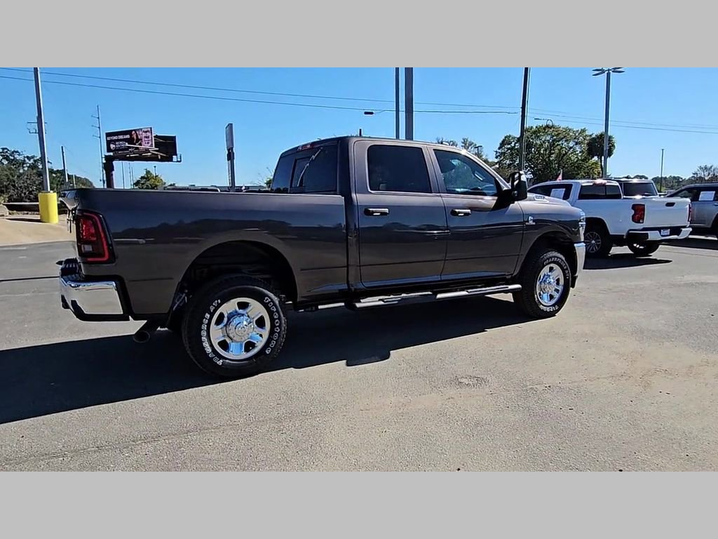 New 2026 RAM 2500 Tradesman AWD/4WD image 32