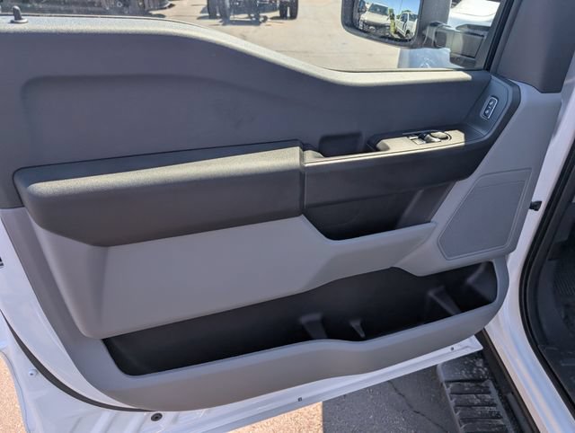 New 2026 Ford F350 XL w/ XL Chrome Package AWD/4WD image 11