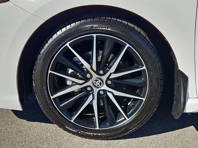 Used 2024 Toyota Camry SE FWD image 9