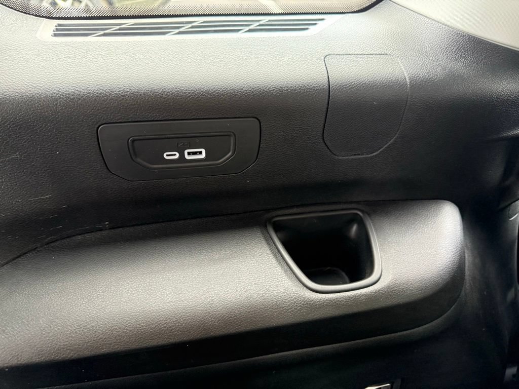 Certified 2023 Jeep Grand Cherokee L Limited AWD/4WD image 50