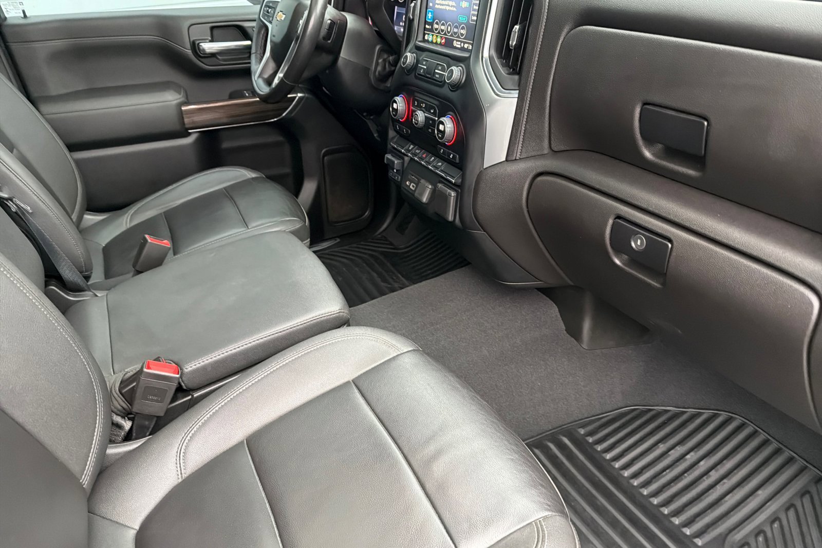 Used 2023 Chevrolet Silverado 3500 LT w/ Convenience Package image 12