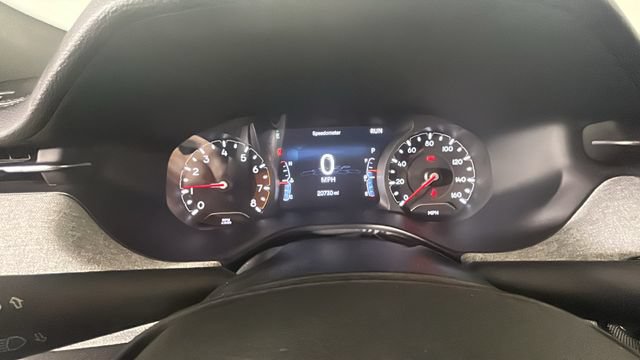 Used 2024 Jeep Compass Latitude w/ Sun and Sound Group AWD/4WD image 15