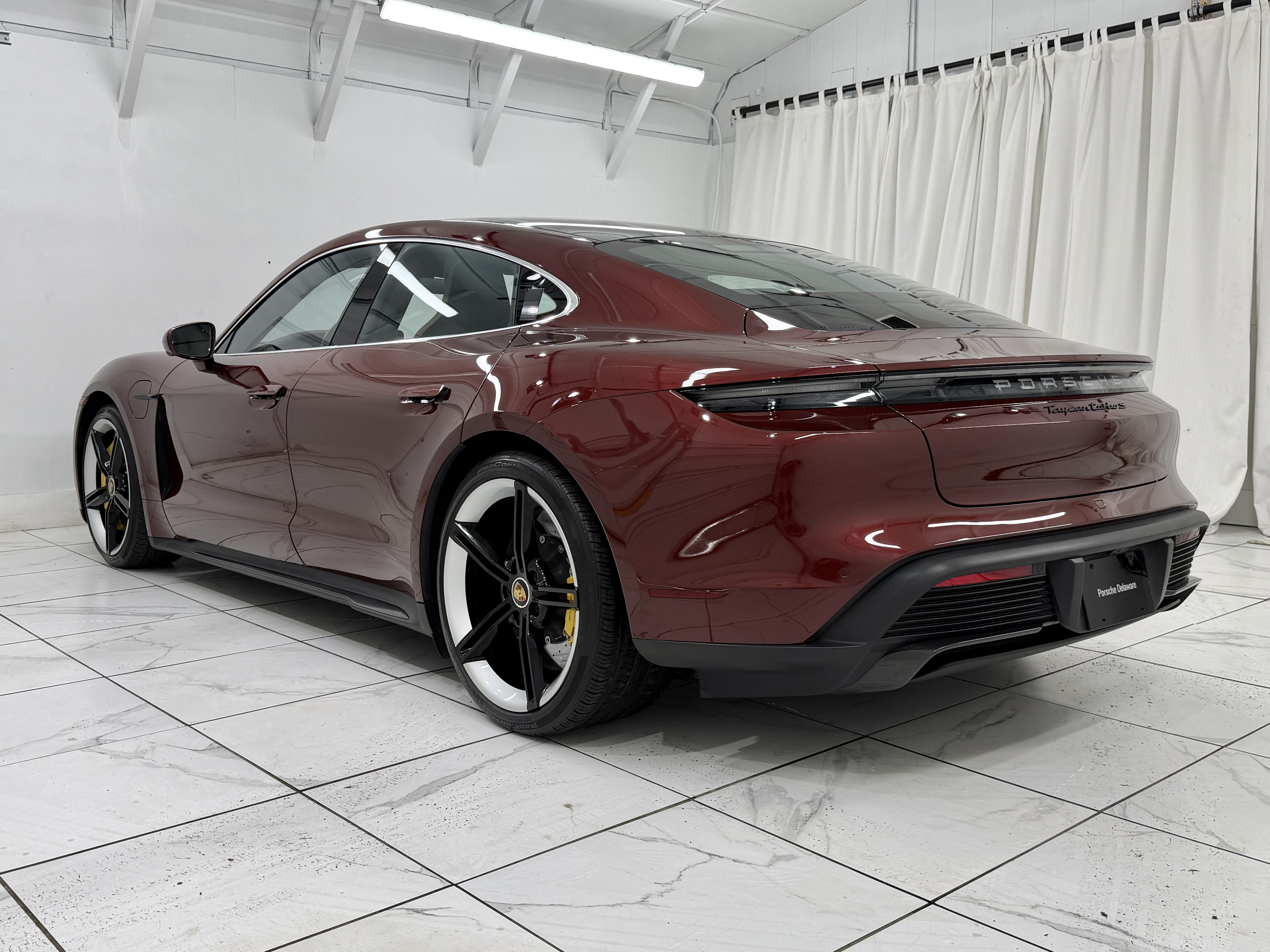 Used 2021 Porsche Taycan Turbo S AWD/4WD image 3